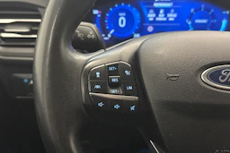 harmaa Ford Kuga 2022 kuva 17.