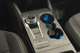 harmaa Ford Kuga 2022 kuva 19.