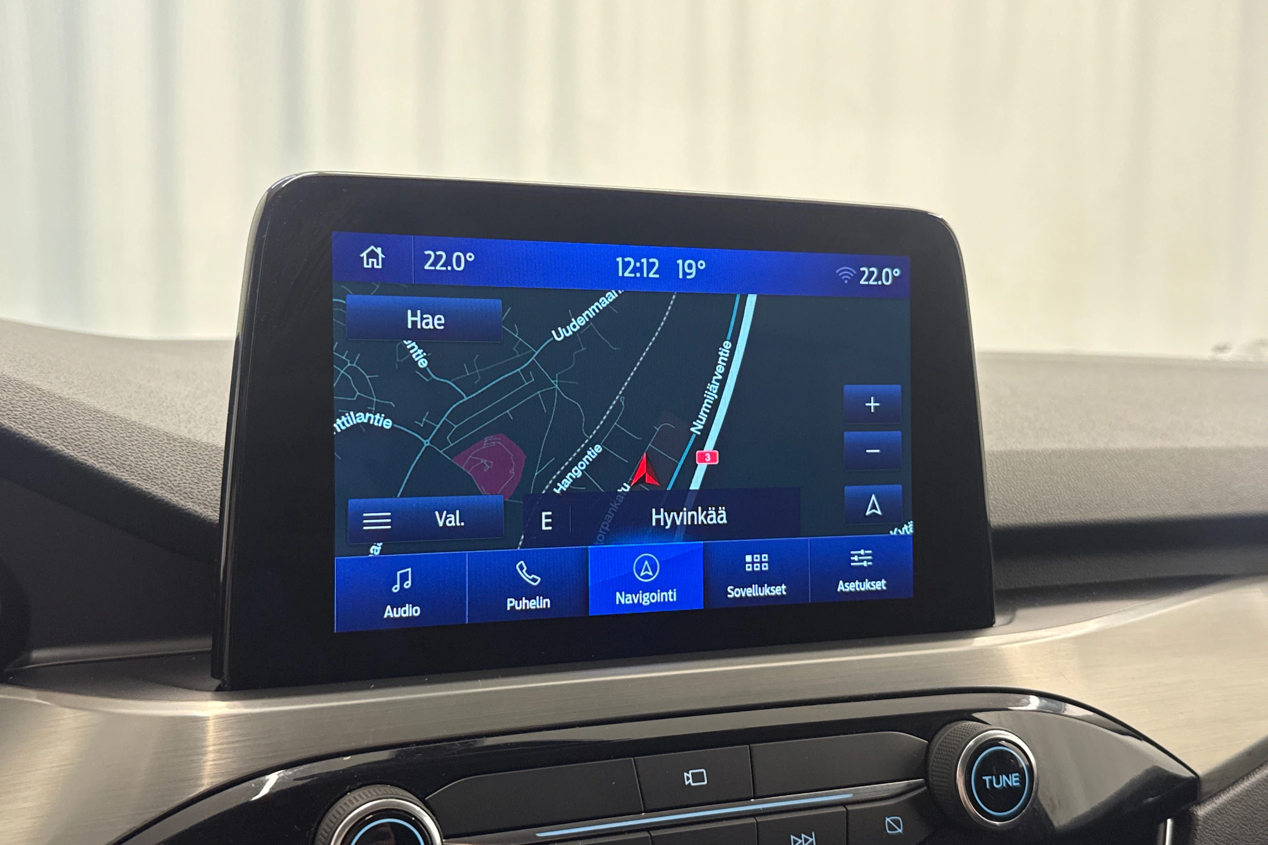 harmaa Ford Kuga 2022 kuva 21.