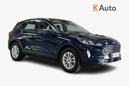 Sininen Ford Kuga 2023 kuva 1.