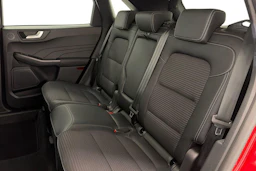 punainen Ford Kuga 2023 kuva 8.