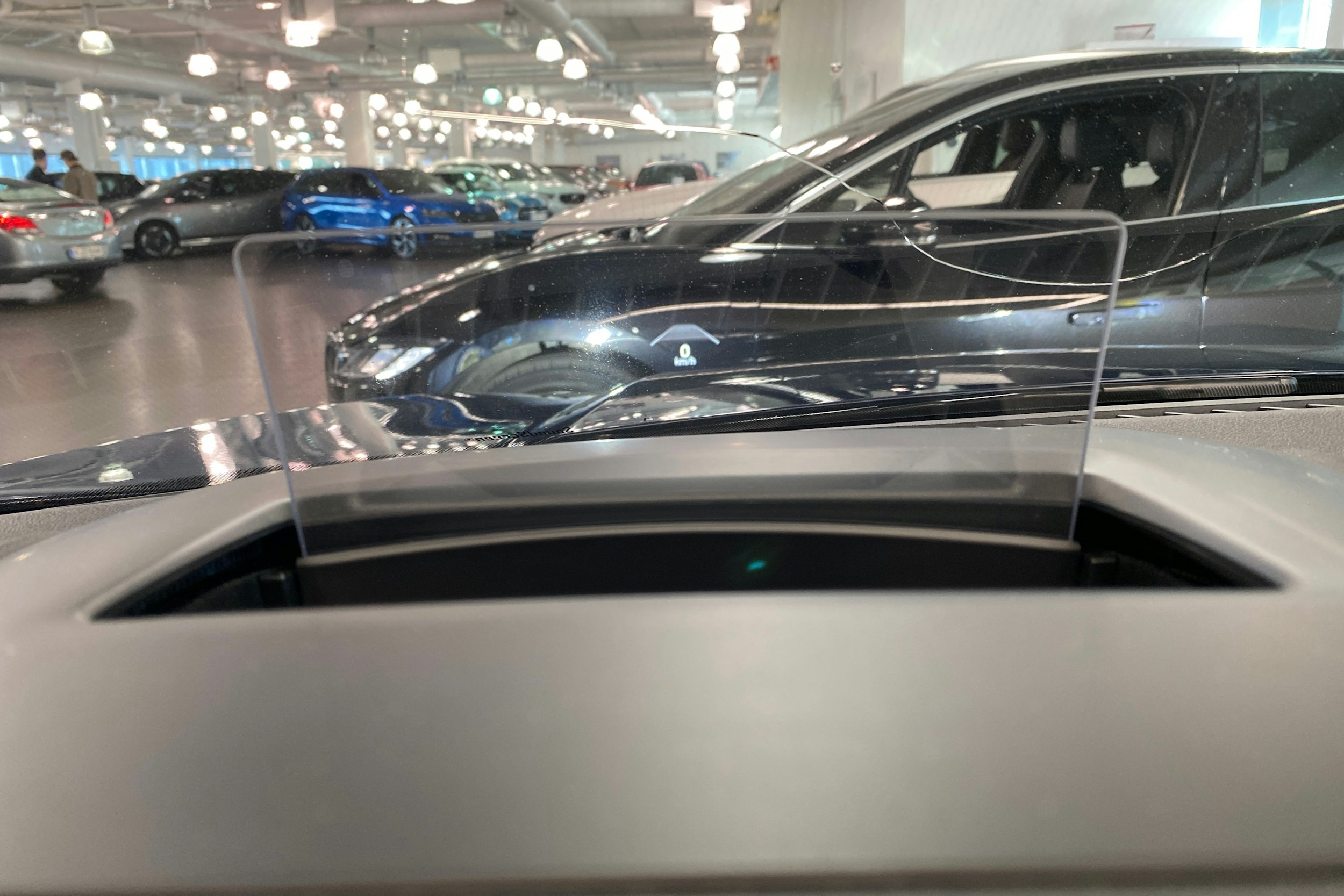 sininen Ford Kuga 2023 kuva 21.