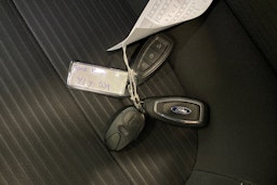 sininen Ford Kuga 2023 kuva 24.