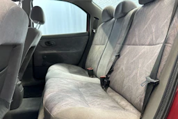 Punainen Ford MONDEO 1998 kuva 11.