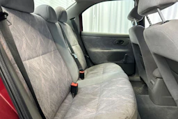 Punainen Ford MONDEO 1998 kuva 13.