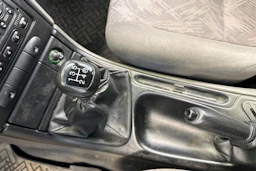 Punainen Ford MONDEO 1998 kuva 20.