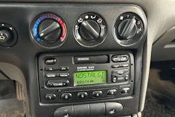Punainen Ford MONDEO 1998 kuva 21.