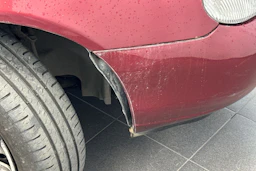 Punainen Ford MONDEO 1998 kuva 32.
