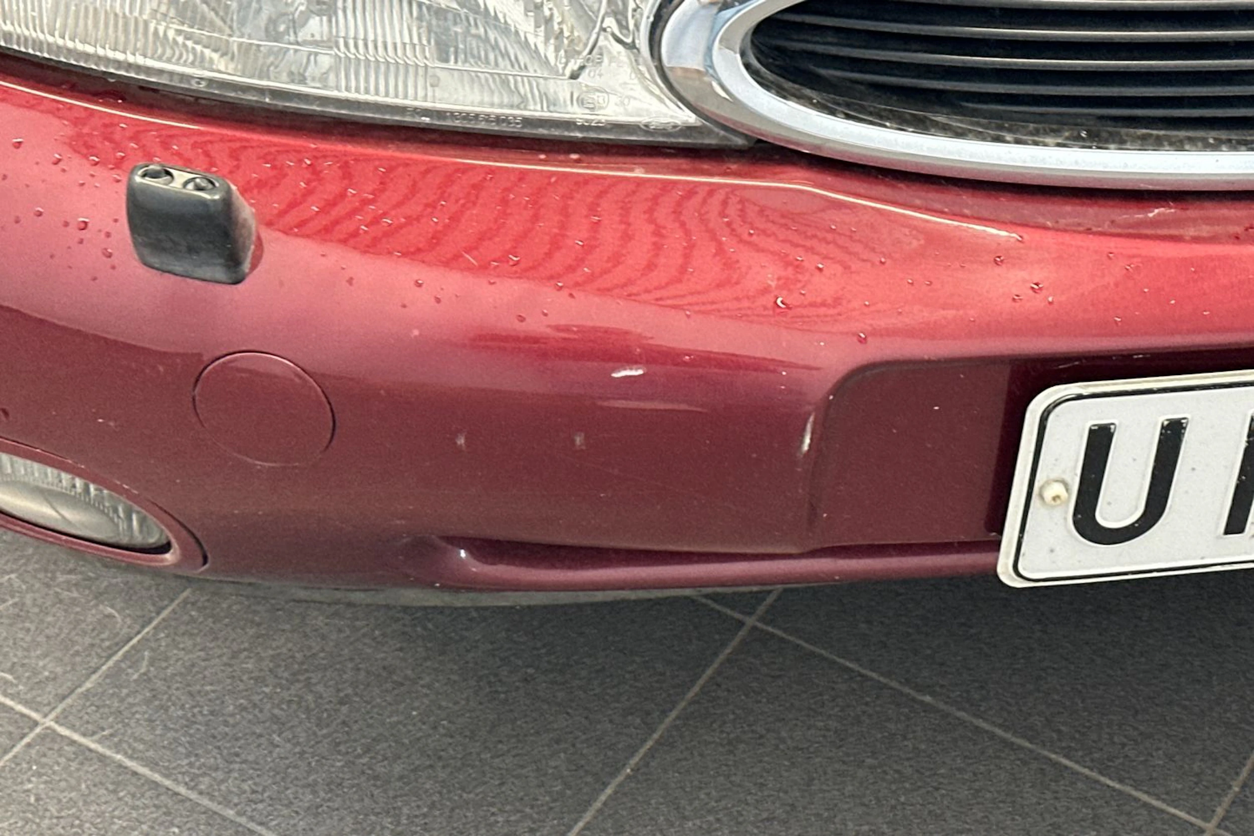 Punainen Ford MONDEO 1998 kuva 33.