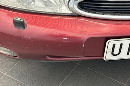Punainen Ford MONDEO 1998 kuva 33.