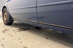 sininen Ford Mondeo 2001 kuva 22.