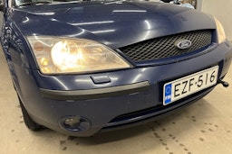 sininen Ford Mondeo 2001 kuva 25.