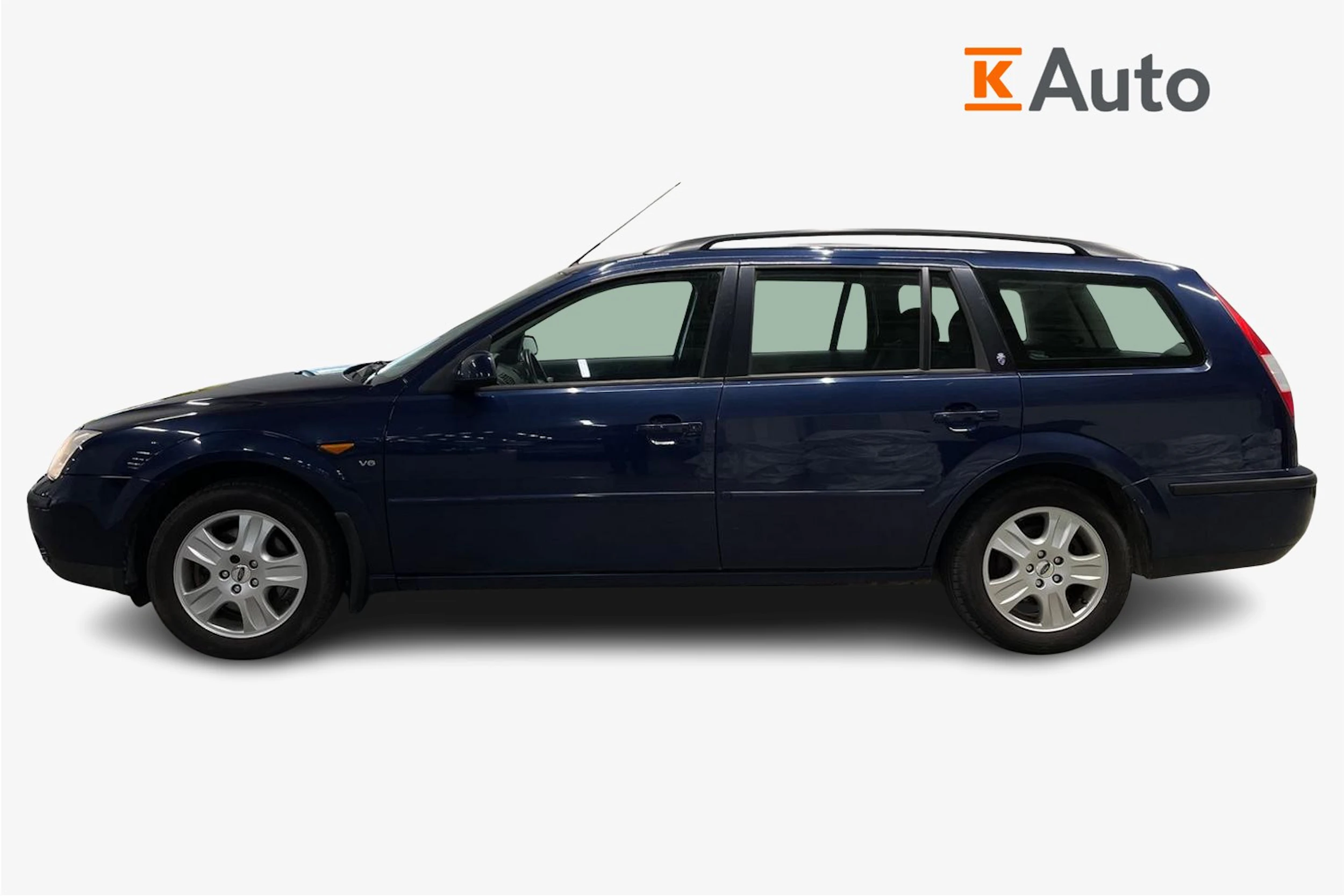 sininen Ford Mondeo 2003 kuva 5.