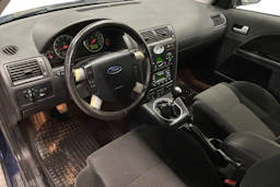 sininen Ford Mondeo 2003 kuva 6.