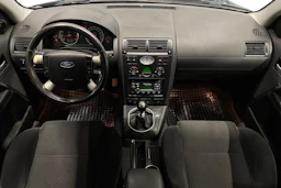 sininen Ford Mondeo 2003 kuva 7.