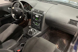sininen Ford Mondeo 2003 kuva 21.