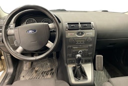 Ruskea (beige) Ford MONDEO 2005 kuva 9.