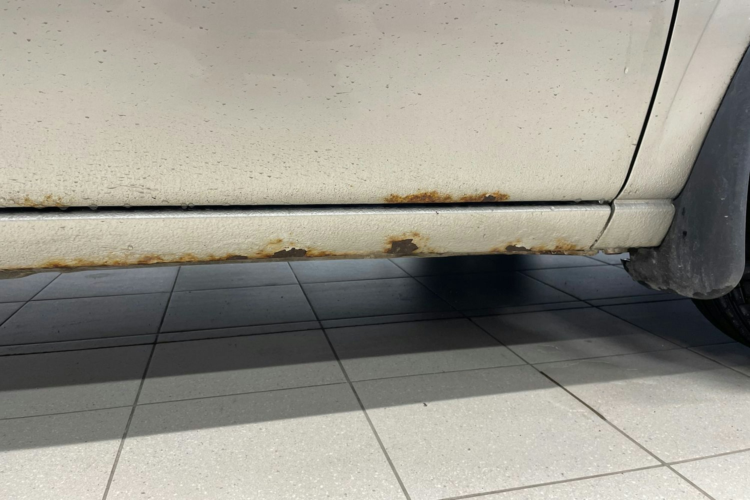 Ruskea (beige) Ford MONDEO 2005 kuva 18.