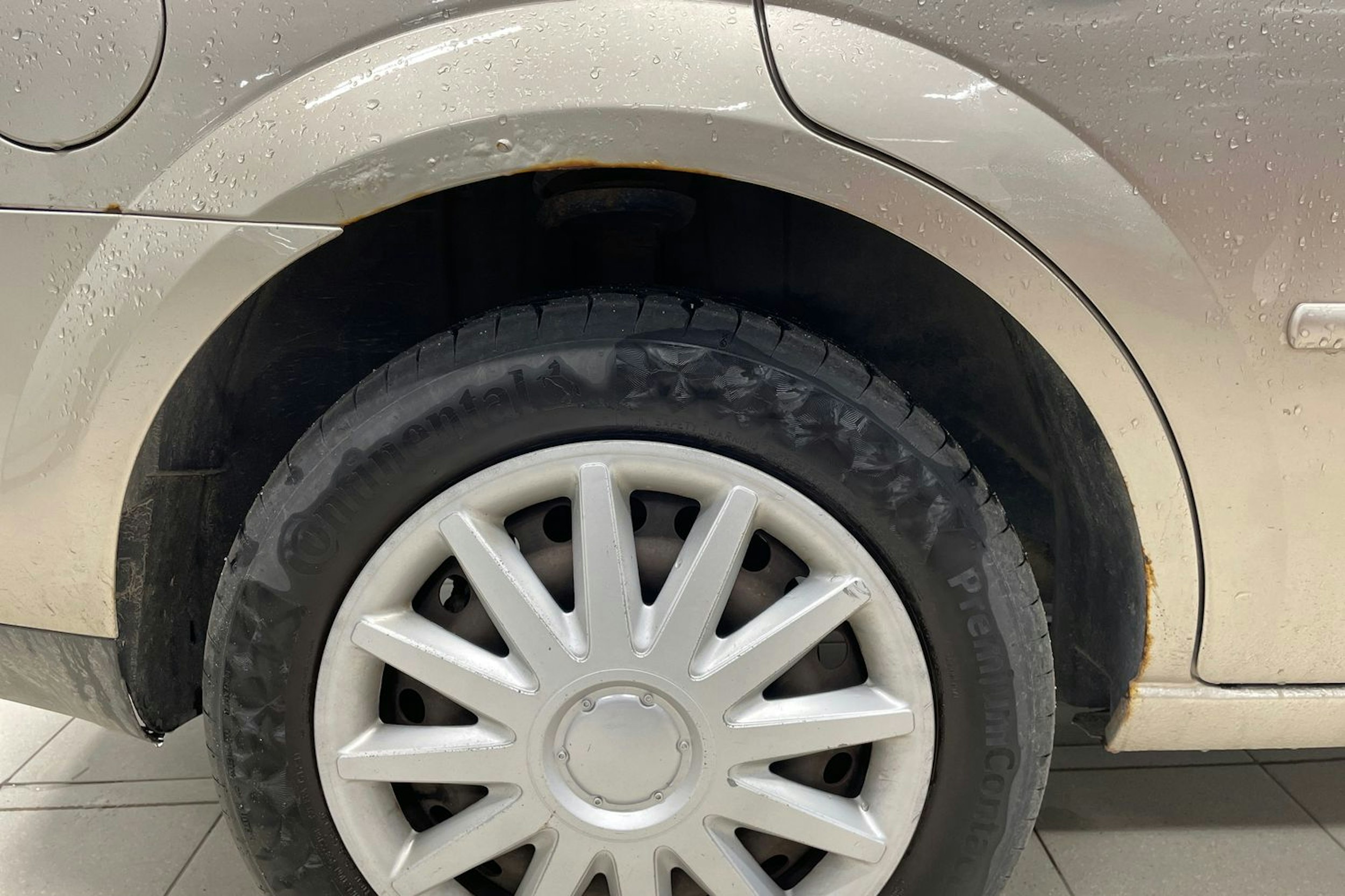 Ruskea (beige) Ford MONDEO 2005 kuva 19.