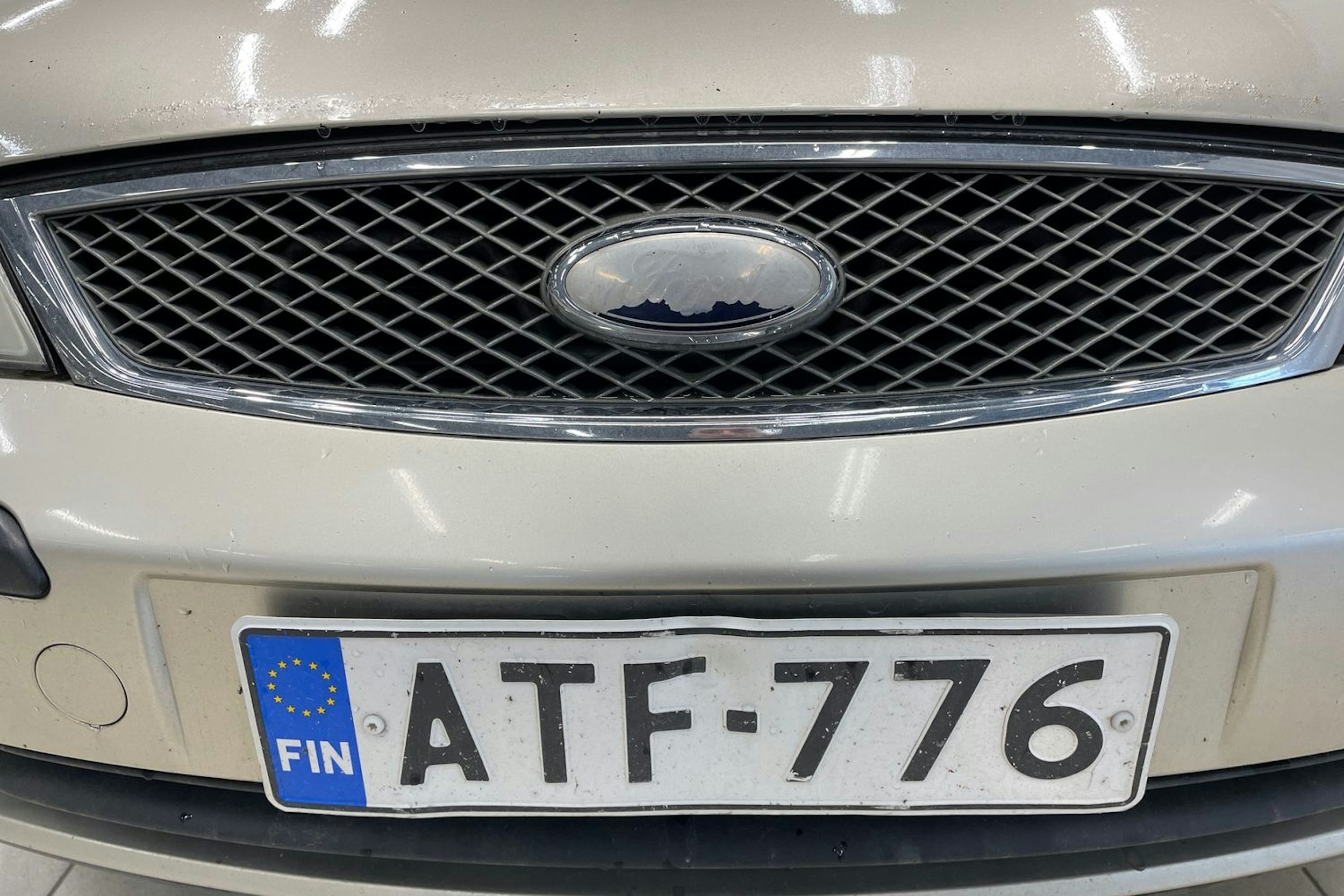 Ruskea (beige) Ford MONDEO 2005 kuva 22.