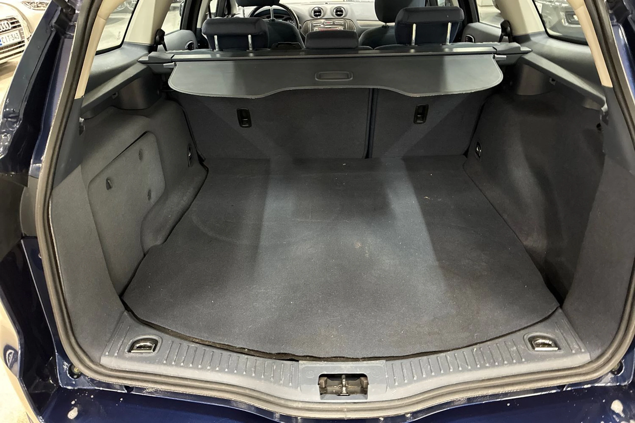 sininen Ford Mondeo 2007 kuva 20.