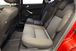 met. punainen Ford Mondeo 2008 kuva 10.