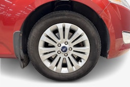 met. punainen Ford Mondeo 2008 kuva 11.