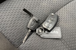 met. punainen Ford Mondeo 2008 kuva 23.