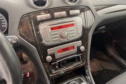 harmaa Ford Mondeo 2008 kuva 15.