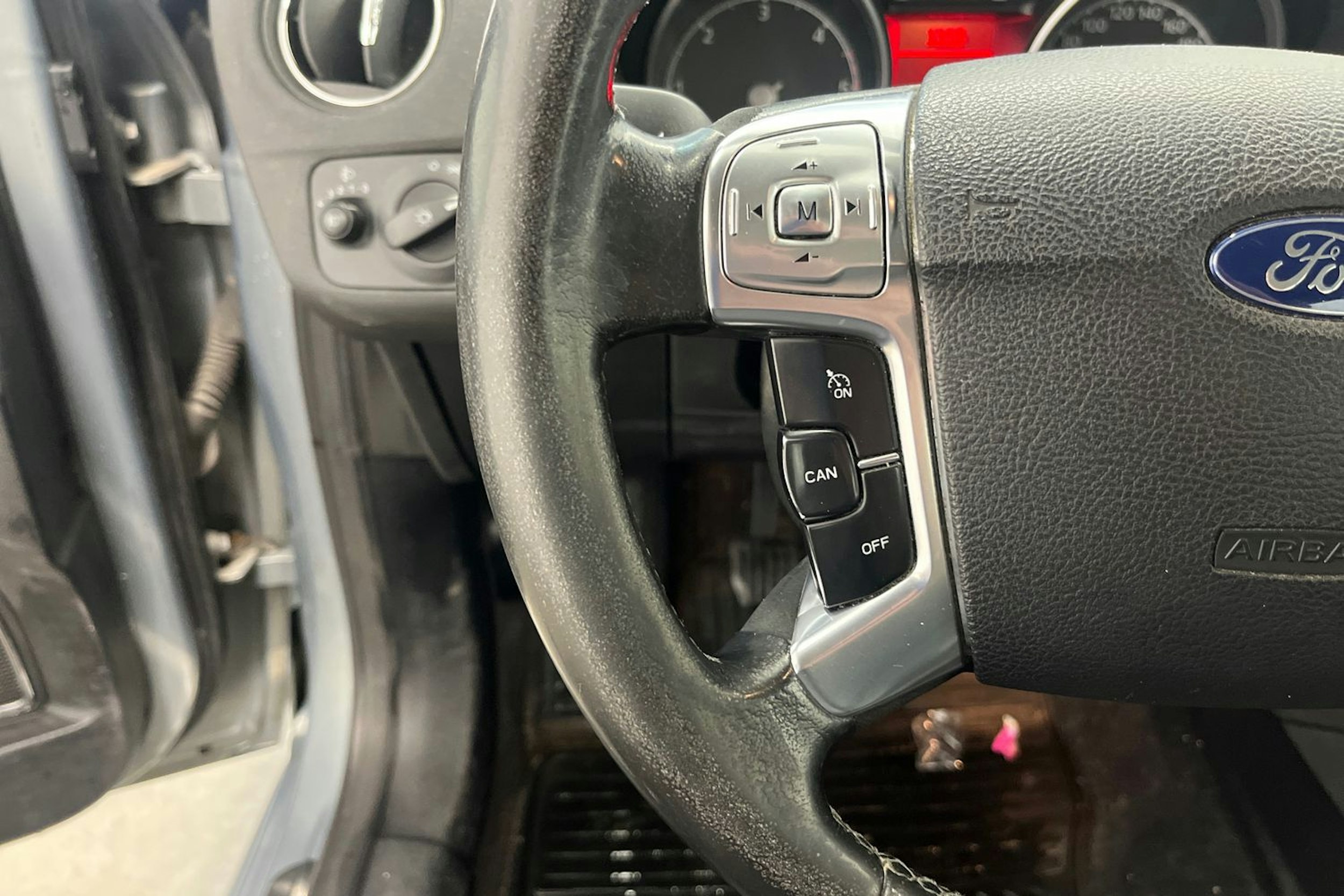 harmaa Ford Mondeo 2008 kuva 17.