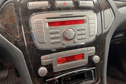 harmaa Ford Mondeo 2008 kuva 19.