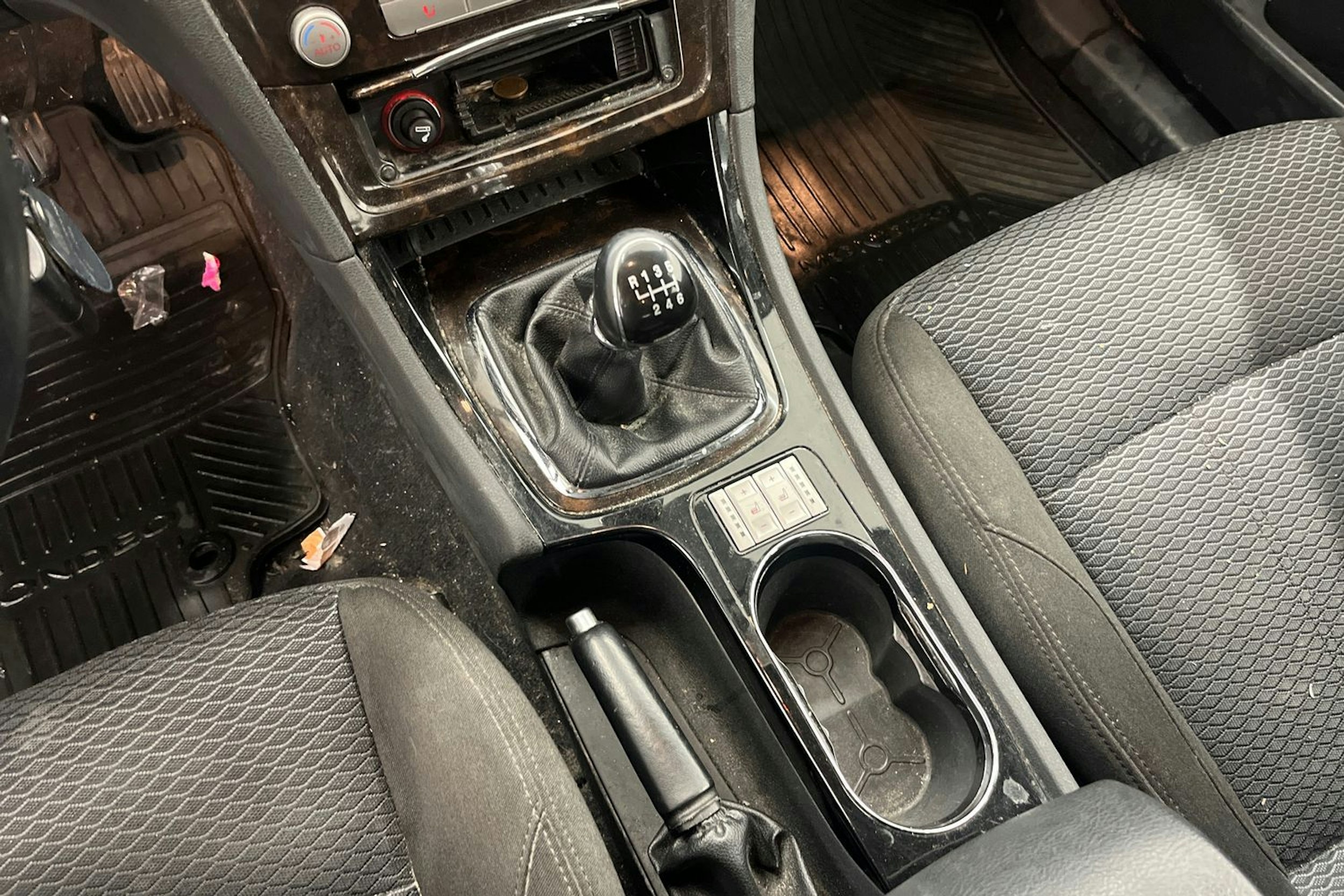 harmaa Ford Mondeo 2008 kuva 20.