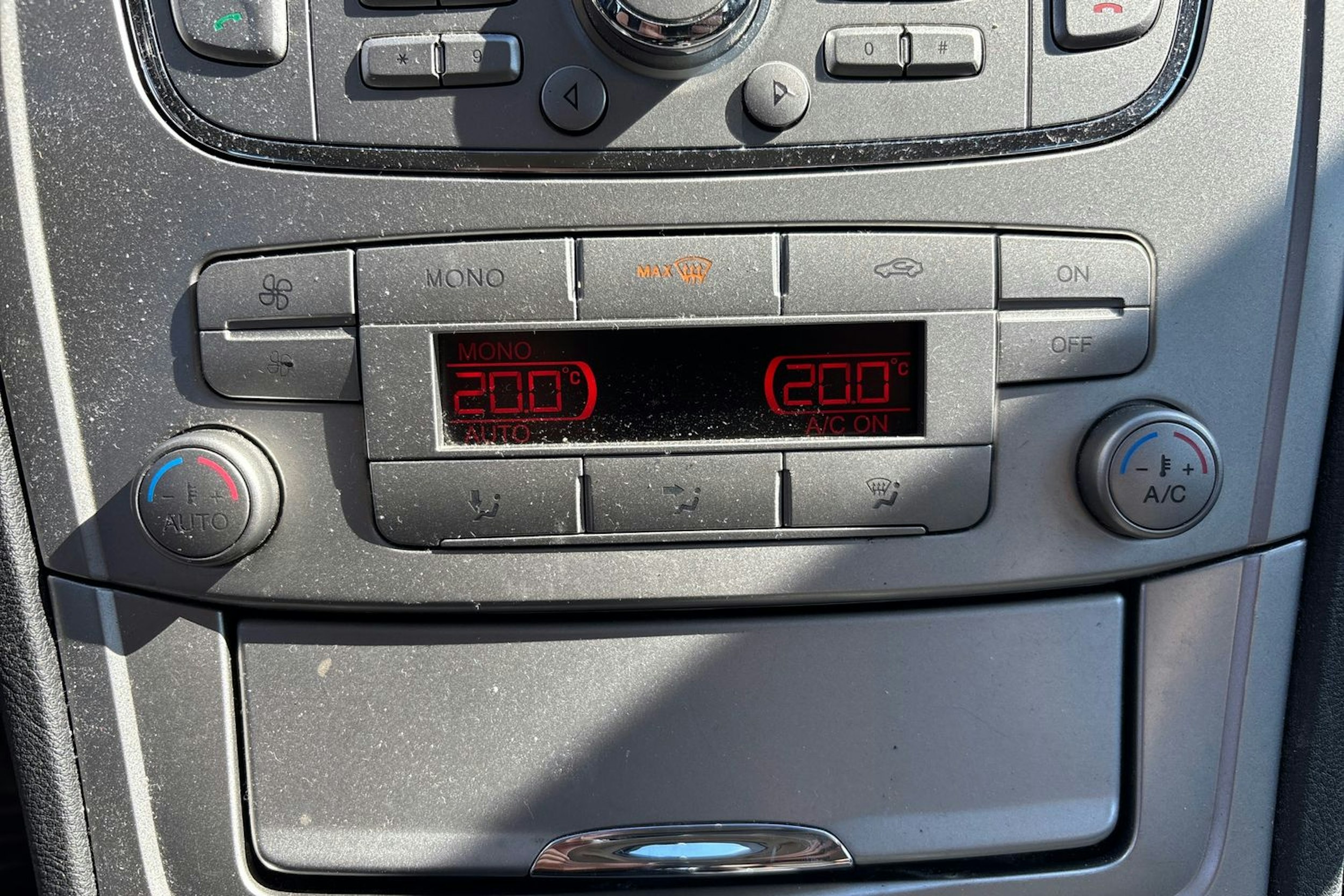 Harmaa Ford MONDEO 2009 kuva 16.