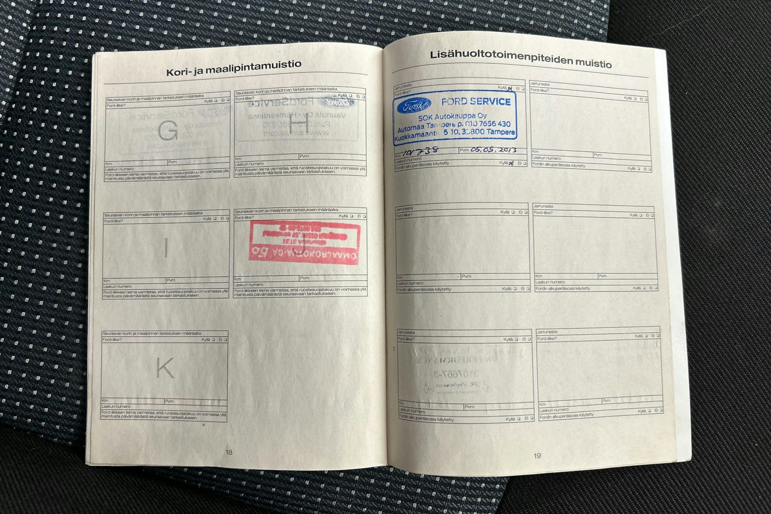punainen Ford Mondeo 2009 kuva 26.