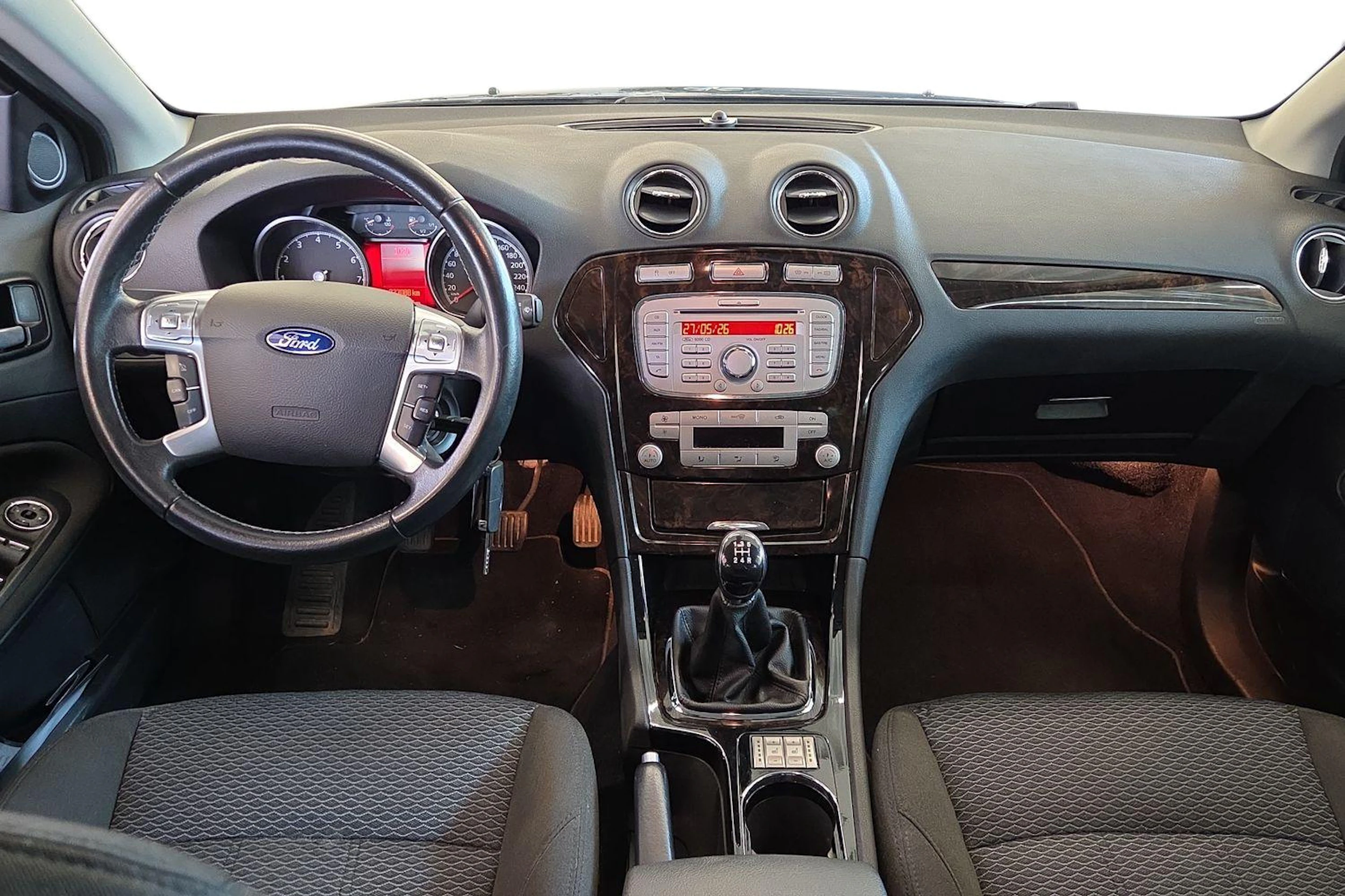 sininen Ford Mondeo 2010 kuva 9.
