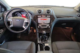 sininen Ford Mondeo 2010 kuva 9.