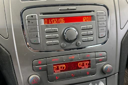 harmaa Ford Mondeo 2010 kuva 24.