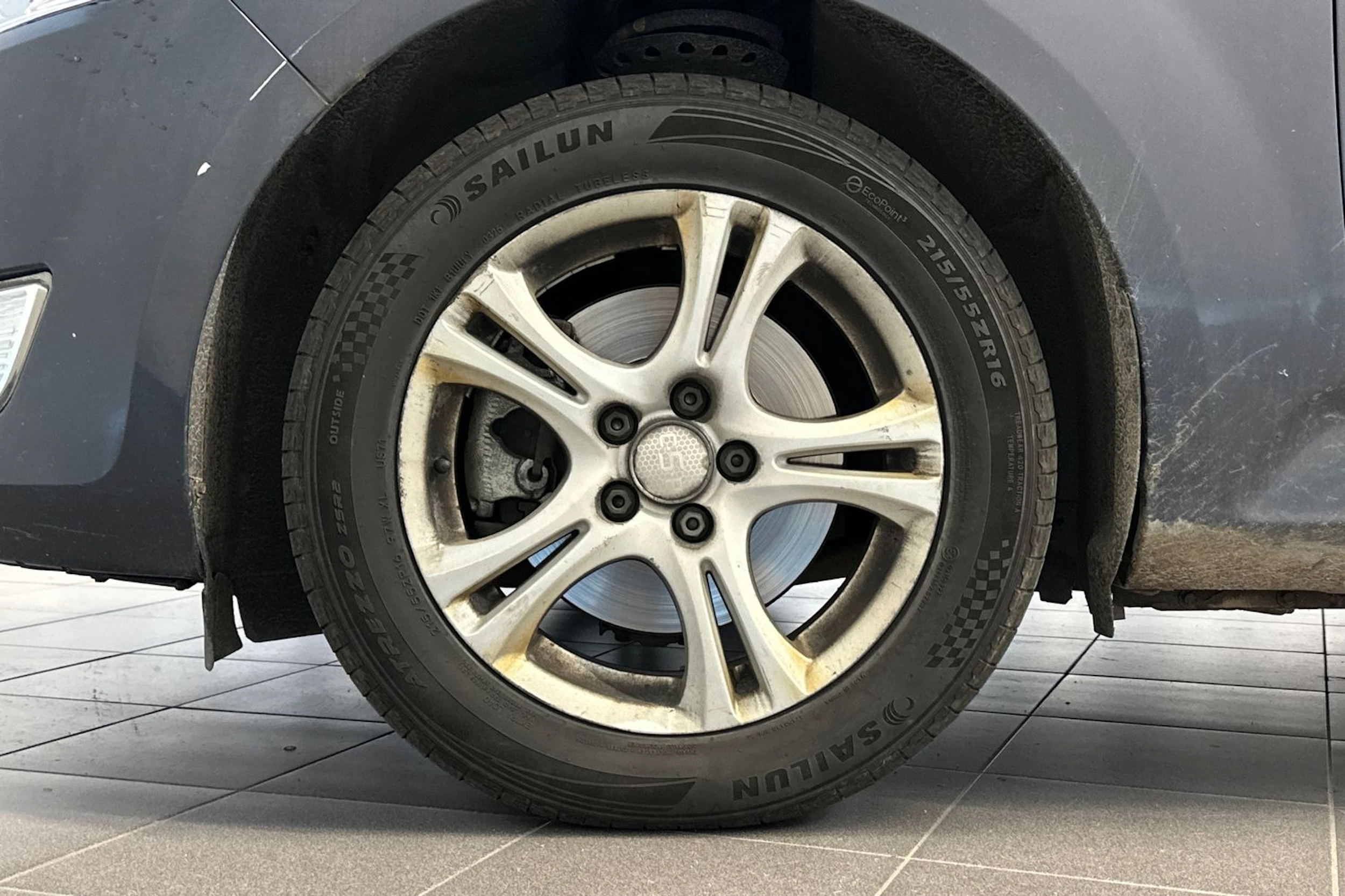 harmaa Ford Mondeo 2010 kuva 29.