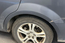 harmaa Ford Mondeo 2010 kuva 31.