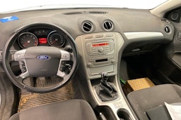 Valkoinen Ford MONDEO 2010 kuva 7.