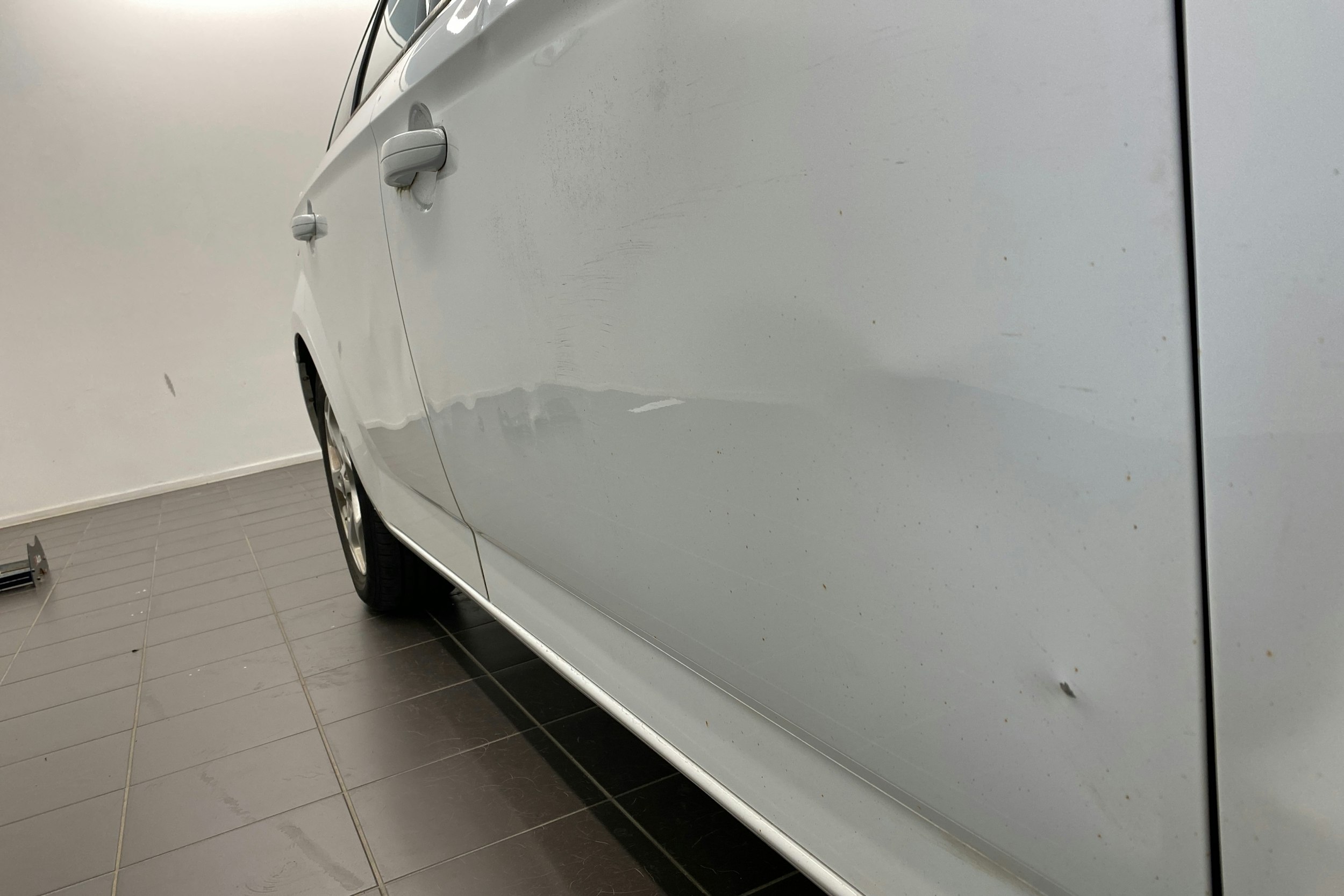 Valkoinen Ford MONDEO 2010 kuva 20.