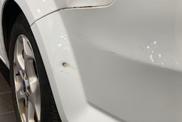 Valkoinen Ford MONDEO 2010 kuva 24.