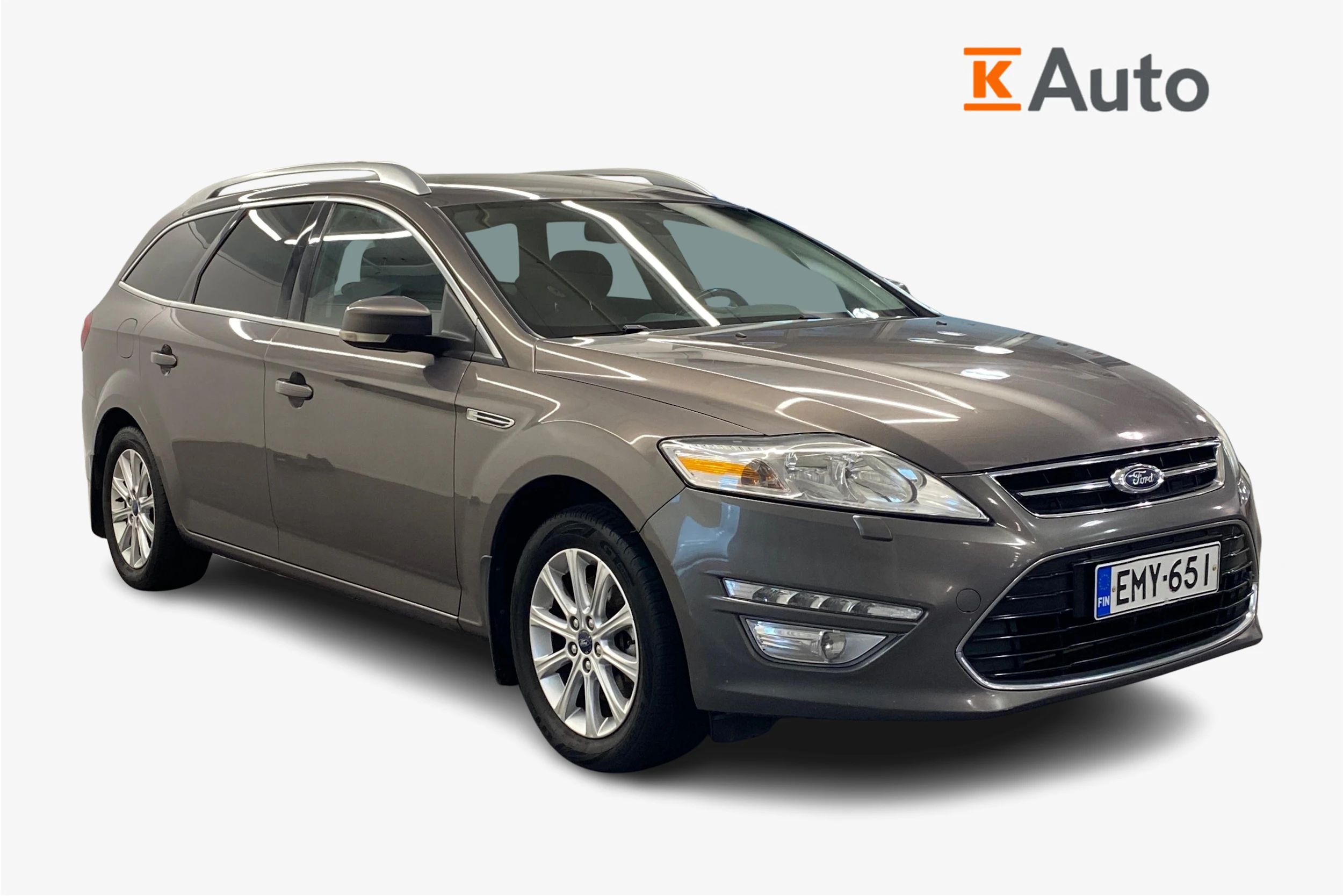 ruskea (beige) Ford Mondeo 2011 kuva 1.