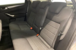 ruskea (beige) Ford Mondeo 2011 kuva 8.