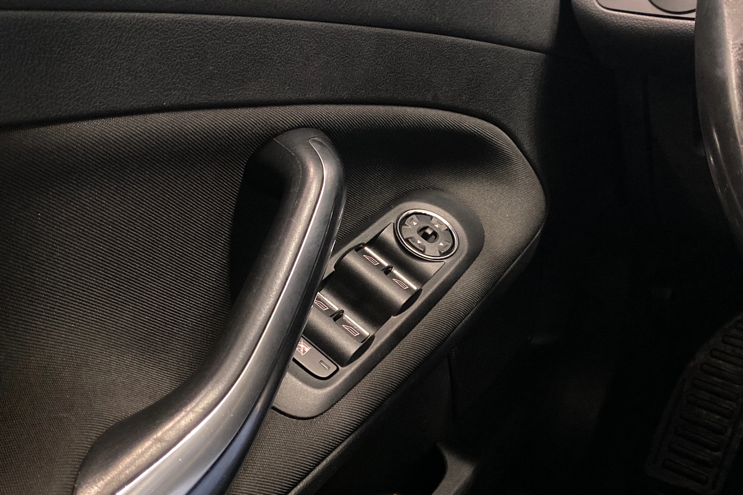 ruskea (beige) Ford Mondeo 2011 kuva 17.