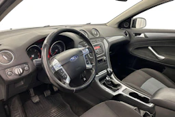 musta Ford Mondeo 2011 kuva 6.