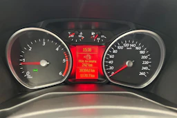 musta Ford Mondeo 2011 kuva 12.