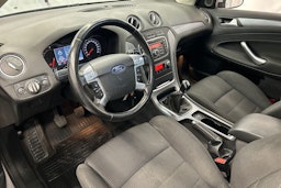 harmaa Ford Mondeo 2011 kuva 7.