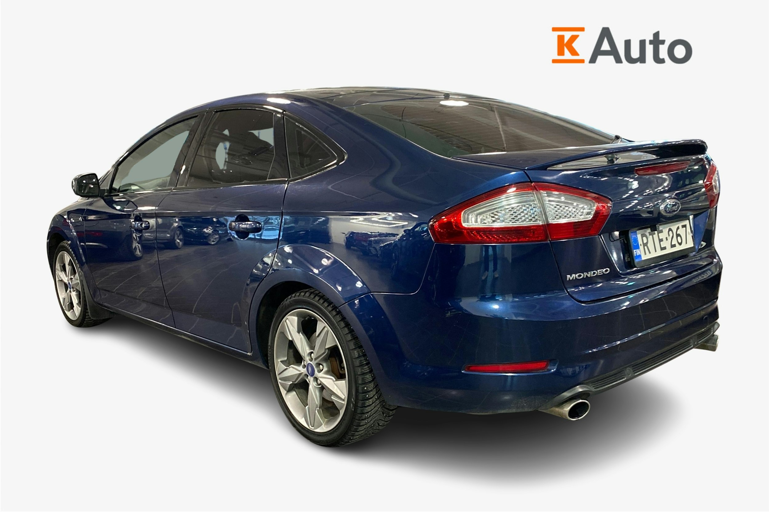 Sininen Ford Mondeo 2011 kuva 2.