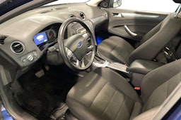 Sininen Ford Mondeo 2011 kuva 6.